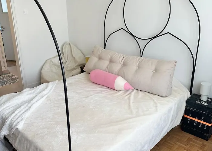 The Big Blue 아파트 바르나